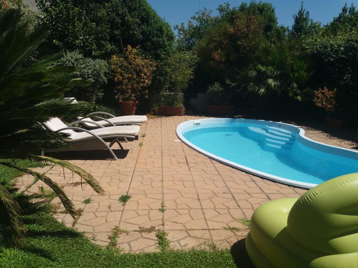 L'Affittacamere Nel Parco "Appia Antica" - Piscina A Uso Ospiti Рим Экстерьер фото